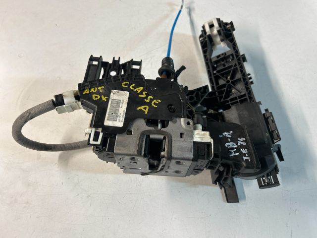 bontott MERCEDES-BENZ A-CLASS Jobb első Ajtózár