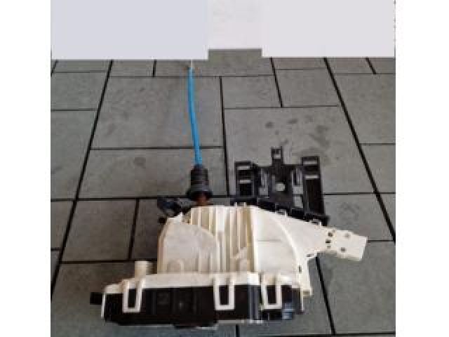 bontott MERCEDES-BENZ A-CLASS Jobb első Ajtózár