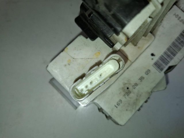 bontott MERCEDES-BENZ A-CLASS Jobb első Ajtózár