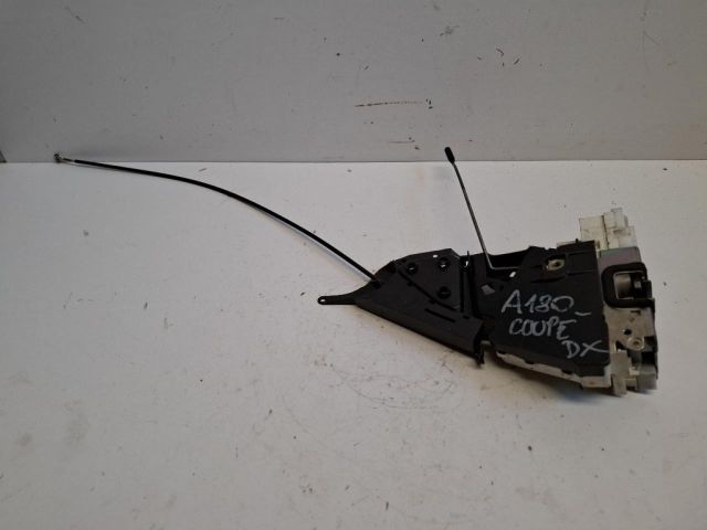 bontott MERCEDES-BENZ A-CLASS Jobb első Ajtózár