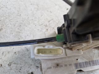 bontott MERCEDES-BENZ A-CLASS Jobb első Ajtózár