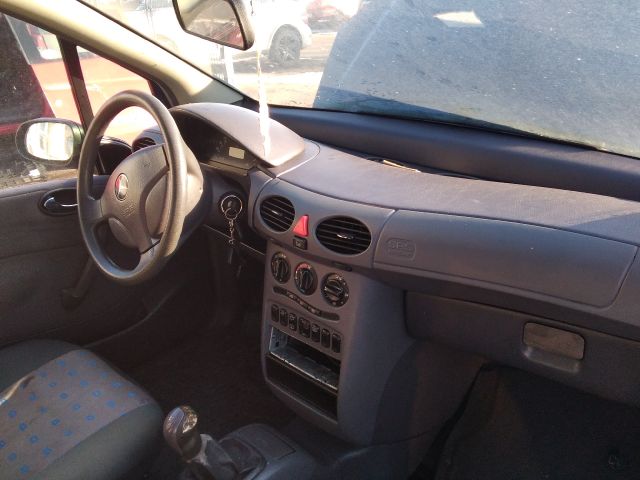 bontott MERCEDES-BENZ A-CLASS Jobb első Belső Küszöb Burkolat