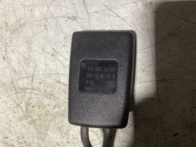 bontott MERCEDES-BENZ A-CLASS Jobb első Biztonsági Öv Csat