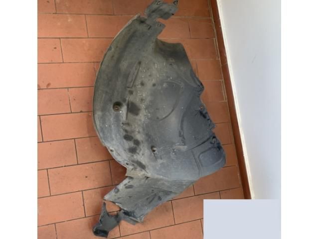 bontott MERCEDES-BENZ A-CLASS Jobb első Dobbetét (Kerékjárati, Műanyag)