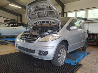 bontott MERCEDES-BENZ A-CLASS Jobb első Felső Zsanér