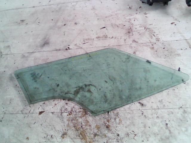 bontott MERCEDES-BENZ A-CLASS Jobb első Fixüveg (Ajtóban)