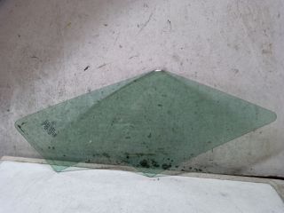 bontott MERCEDES-BENZ A-CLASS Jobb első Fixüveg (Ajtóban)