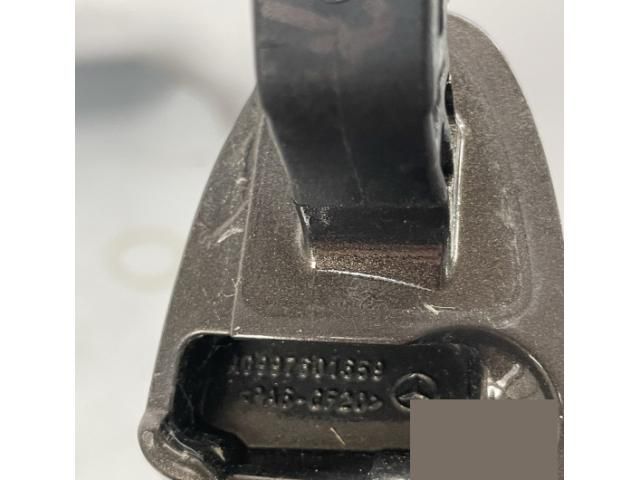 bontott MERCEDES-BENZ A-CLASS Jobb első Külső Kilincs