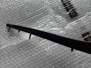 bontott MERCEDES-BENZ A-CLASS Jobb első Lökhárító Díszléc