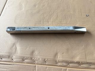 bontott MERCEDES-BENZ A-CLASS Jobb első Lökhárító Merevítő Tartó (Fém)