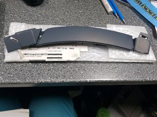 bontott MERCEDES-BENZ A-CLASS Jobb első Lökhárító Sarok