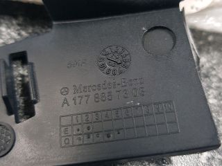 bontott MERCEDES-BENZ A-CLASS Jobb első Lökhárító Sarok