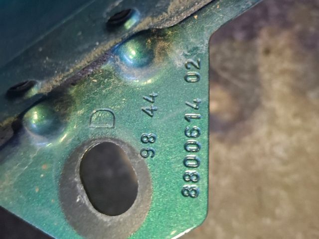 bontott MERCEDES-BENZ A-CLASS Jobb első Sárvédő