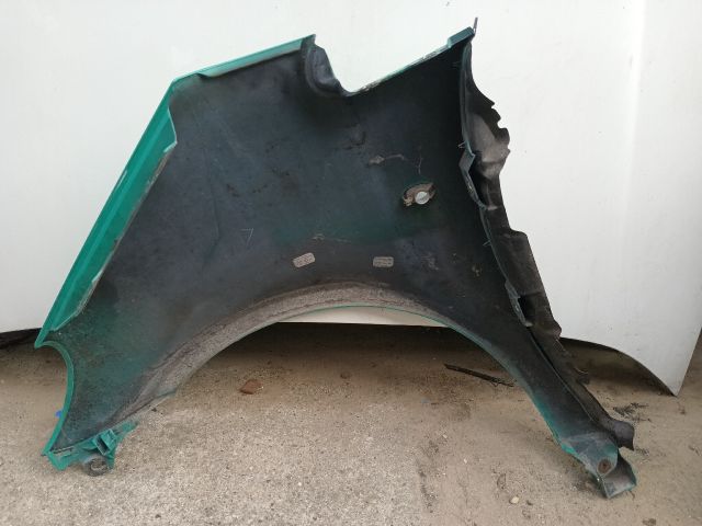 bontott MERCEDES-BENZ A-CLASS Jobb első Sárvédő