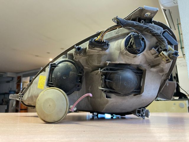 bontott MERCEDES-BENZ A-CLASS Jobb Fényszóró