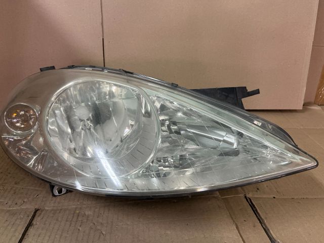 bontott MERCEDES-BENZ A-CLASS Jobb Fényszóró