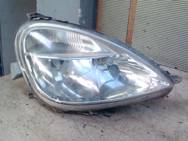 bontott MERCEDES-BENZ A-CLASS Jobb Fényszóró