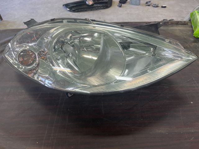 bontott MERCEDES-BENZ A-CLASS Jobb Fényszóró