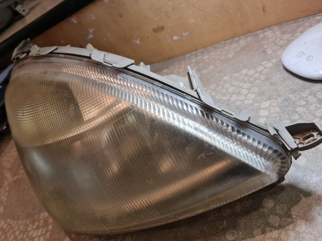 bontott MERCEDES-BENZ A-CLASS Jobb Fényszóró