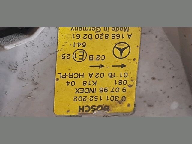 bontott MERCEDES-BENZ A-CLASS Jobb Fényszóró