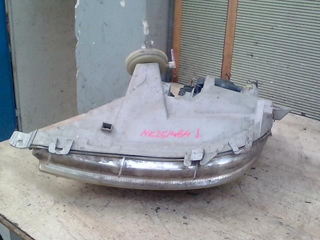 bontott MERCEDES-BENZ A-CLASS Jobb Fényszóró