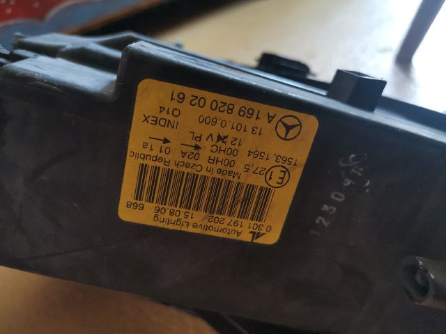 bontott MERCEDES-BENZ A-CLASS Jobb Fényszóró