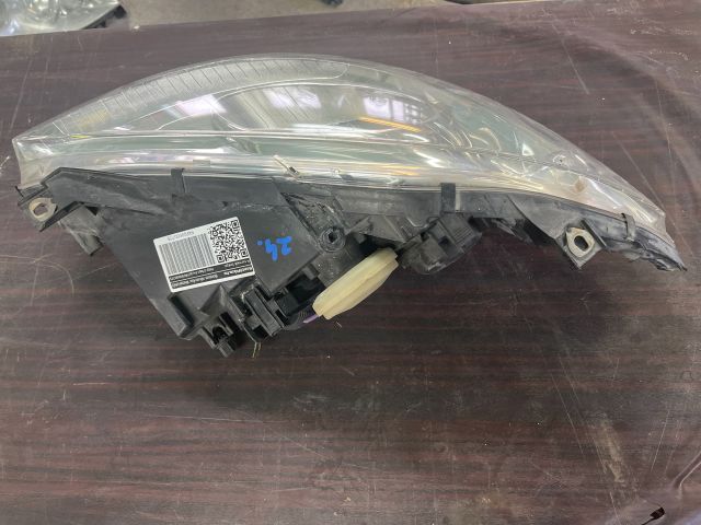 bontott MERCEDES-BENZ A-CLASS Jobb Fényszóró