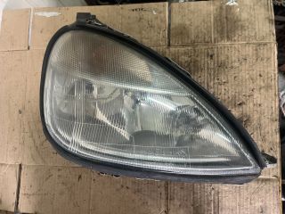 bontott MERCEDES-BENZ A-CLASS Jobb Fényszóró