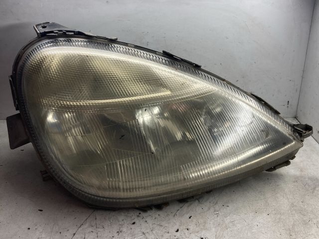 bontott MERCEDES-BENZ A-CLASS Jobb Fényszóró