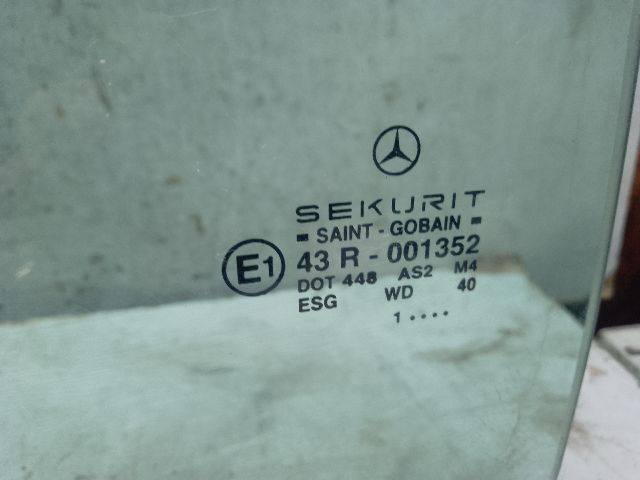 bontott MERCEDES-BENZ A-CLASS Jobb hátsó Ablak