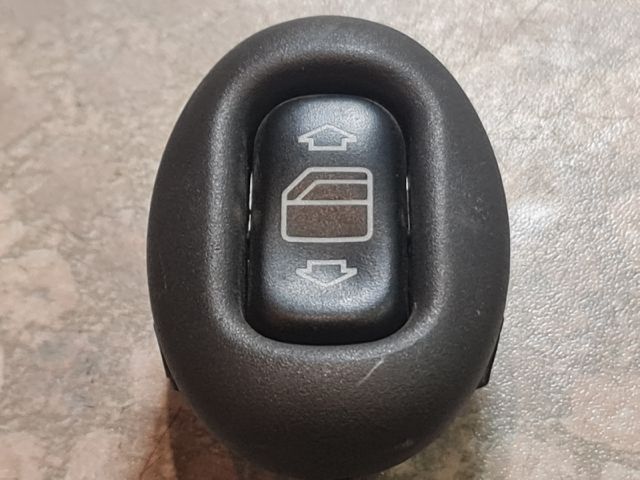 bontott MERCEDES-BENZ A-CLASS Jobb hátsó Ablakemelő Kapcsoló