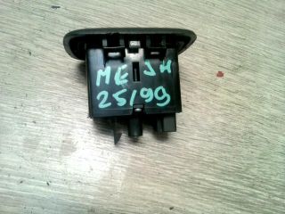 bontott MERCEDES-BENZ A-CLASS Jobb hátsó Ablakemelő Kapcsoló