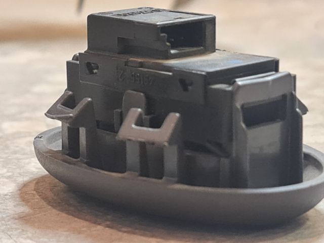 bontott MERCEDES-BENZ A-CLASS Jobb hátsó Ablakemelő Kapcsoló