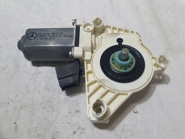 bontott MERCEDES-BENZ A-CLASS Jobb hátsó Ablakemelő Motor