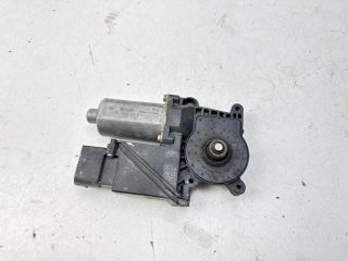 bontott MERCEDES-BENZ A-CLASS Jobb hátsó Ablakemelő Motor