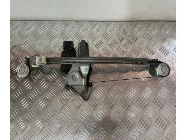 bontott MERCEDES-BENZ A-CLASS Jobb hátsó Ablakemelő Szerkezet (Elektromos)