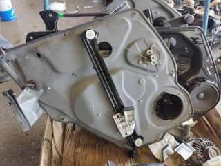 bontott MERCEDES-BENZ A-CLASS Jobb hátsó Ablakemelő Szerkezet (Mechanikus)