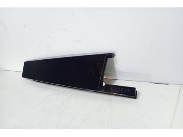 bontott MERCEDES-BENZ A-CLASS Jobb hátsó Ajtó Díszléc