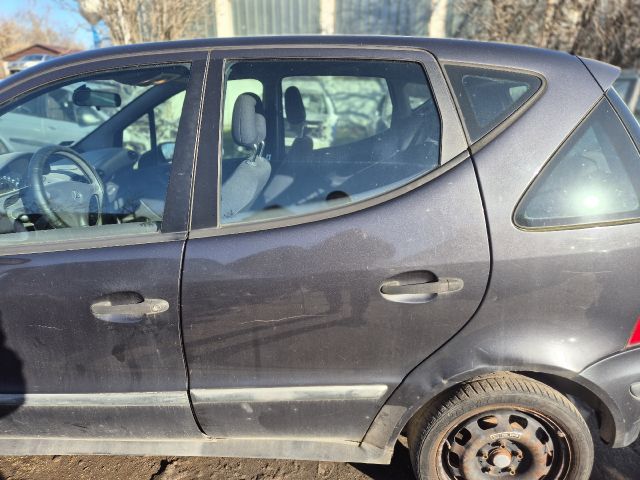 bontott MERCEDES-BENZ A-CLASS Jobb hátsó Ajtó (Részeivel)
