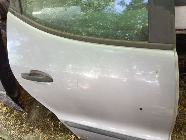 bontott MERCEDES-BENZ A-CLASS Jobb hátsó Ajtó (Részeivel)