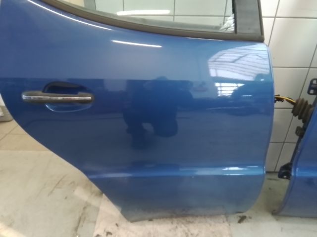 bontott MERCEDES-BENZ A-CLASS Jobb hátsó Ajtó (Részeivel)