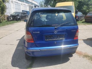 bontott MERCEDES-BENZ A-CLASS Jobb hátsó Ajtó (Részeivel)