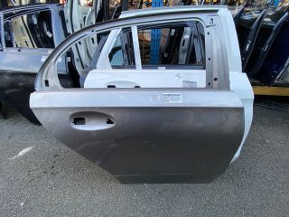 bontott MERCEDES-BENZ A-CLASS Jobb hátsó Ajtó (Üres lemez)