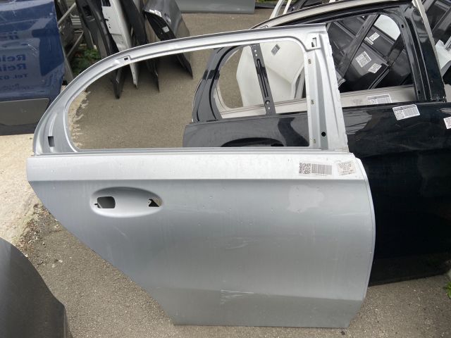 bontott MERCEDES-BENZ A-CLASS Jobb hátsó Ajtó (Üres lemez)