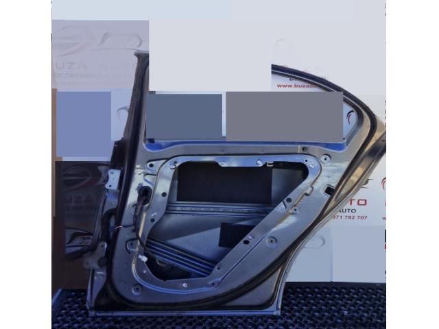 bontott MERCEDES-BENZ A-CLASS Jobb hátsó Ajtó (Üres lemez)