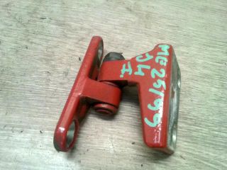 bontott MERCEDES-BENZ A-CLASS Jobb hátsó Felső Zsanér