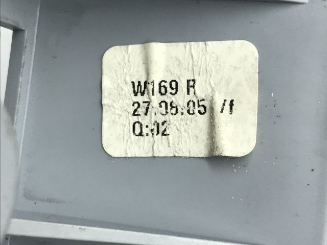 bontott MERCEDES-BENZ A-CLASS Jobb Hátsó Lámpa Foglalat