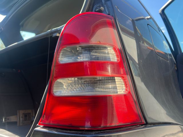 bontott MERCEDES-BENZ A-CLASS Jobb Hátsó Lámpa