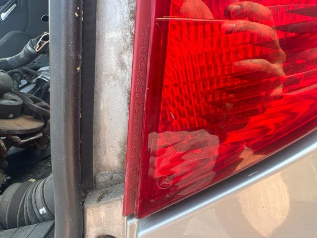 bontott MERCEDES-BENZ A-CLASS Jobb Hátsó Lámpa