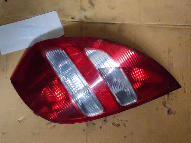 bontott MERCEDES-BENZ A-CLASS Jobb Hátsó Lámpa